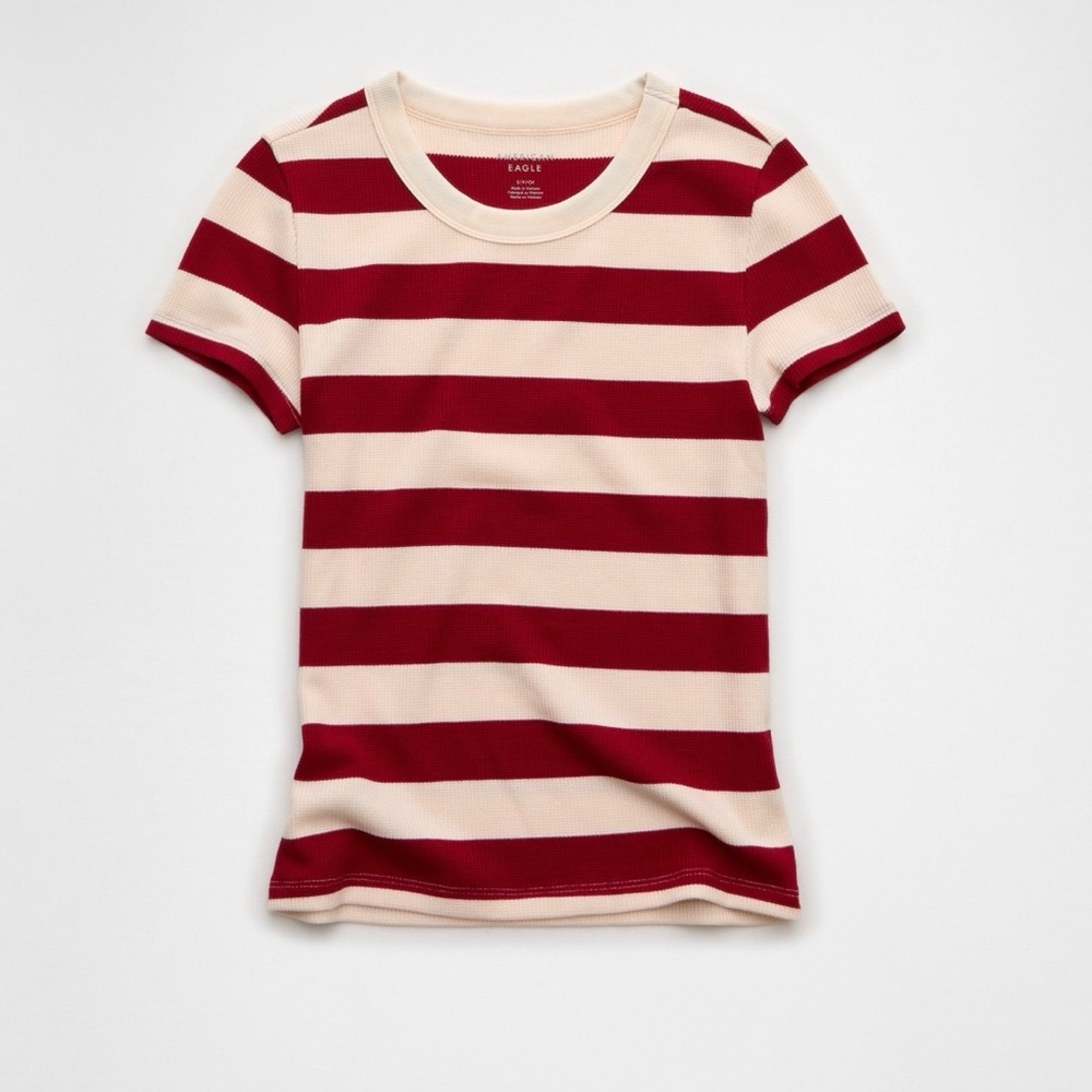 American Eagle Hey Baby waffle tee!